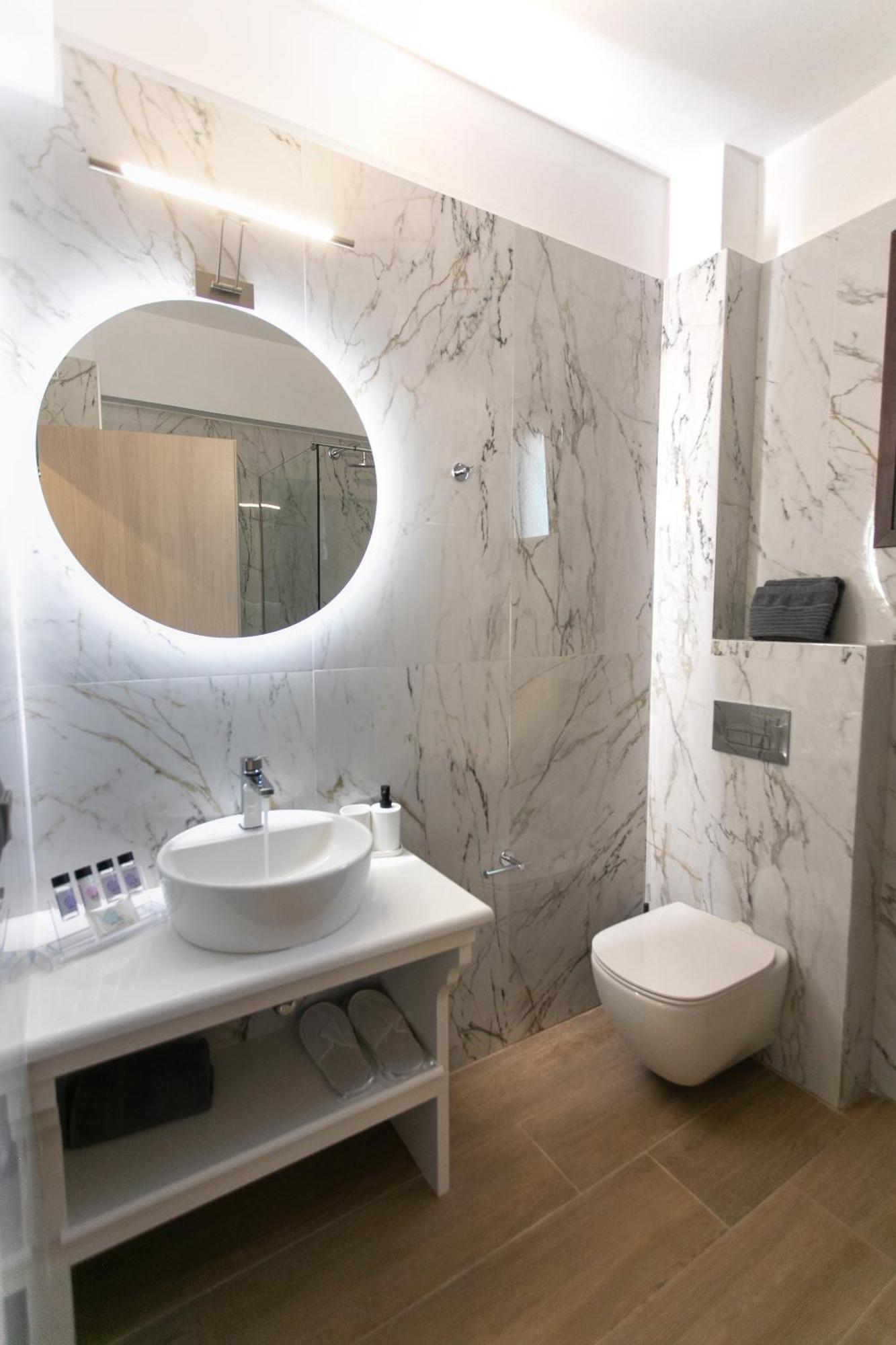 Valanidorachi Michelangelo Suites And Apartments מראה חיצוני תמונה