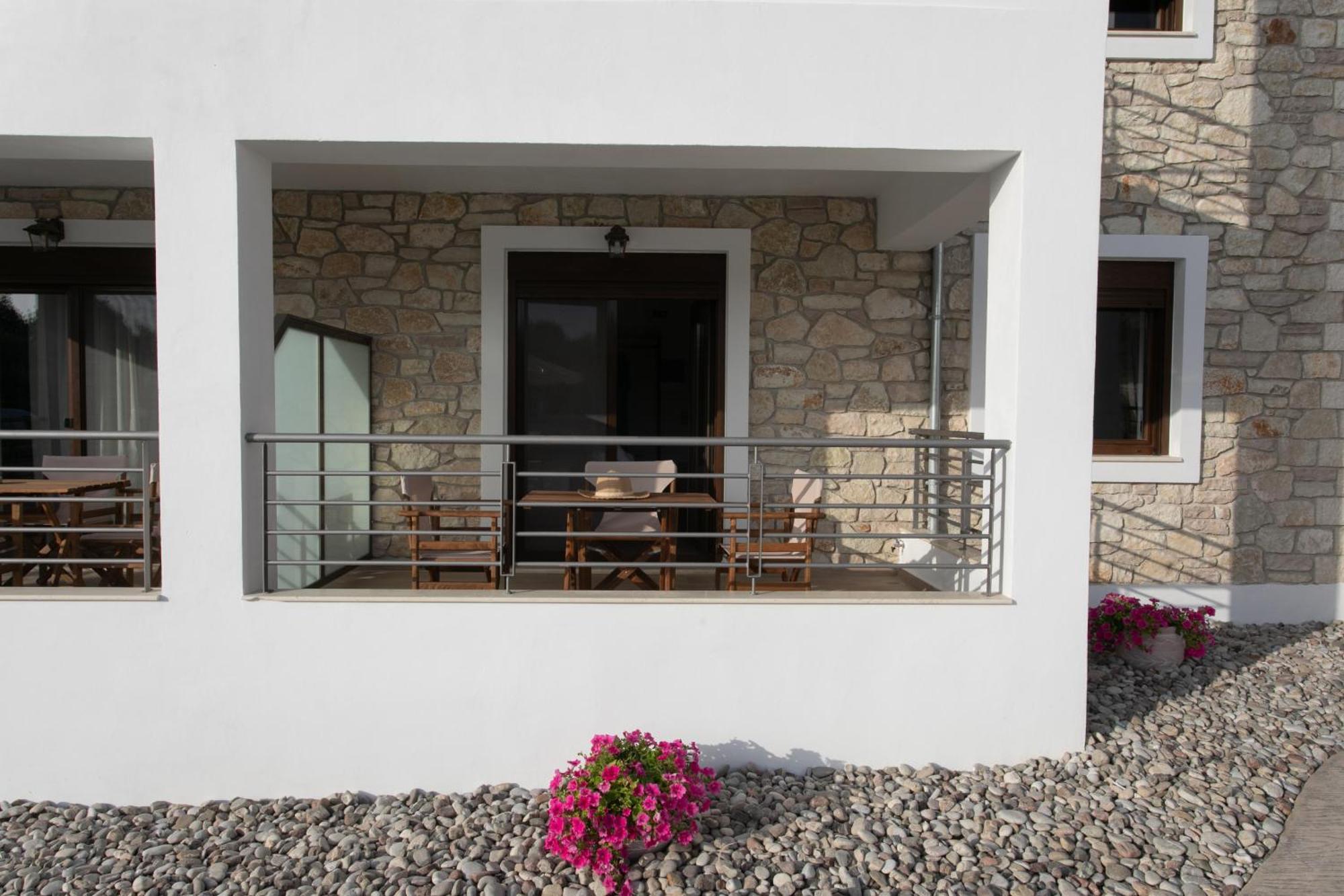 Valanidorachi Michelangelo Suites And Apartments מראה חיצוני תמונה